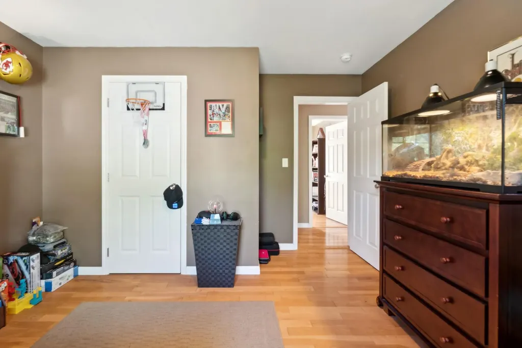 19 Edgewood Drive Saugerties NY 12477