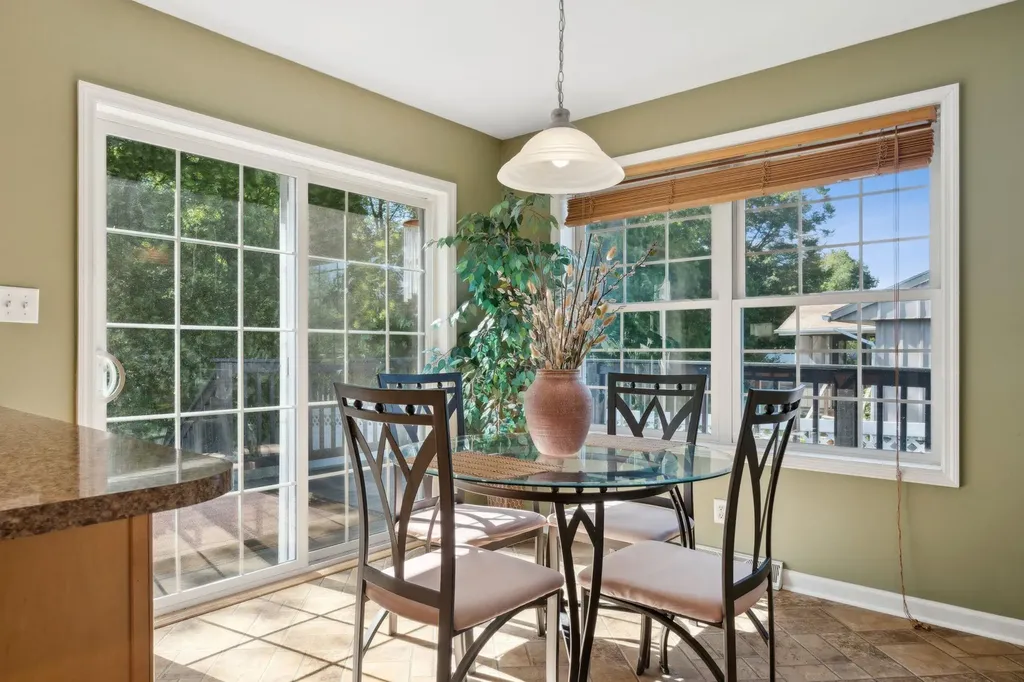 19 Edgewood Drive Saugerties NY 12477