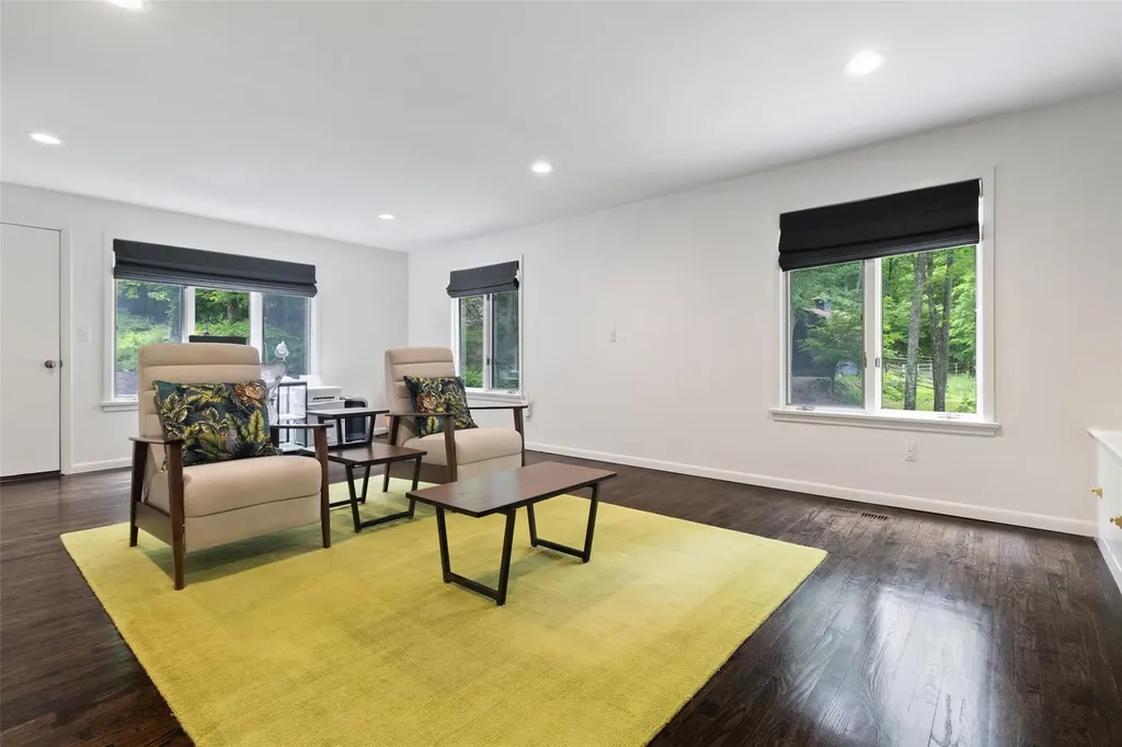 72 Chapel Road Waccabuc NY 10597