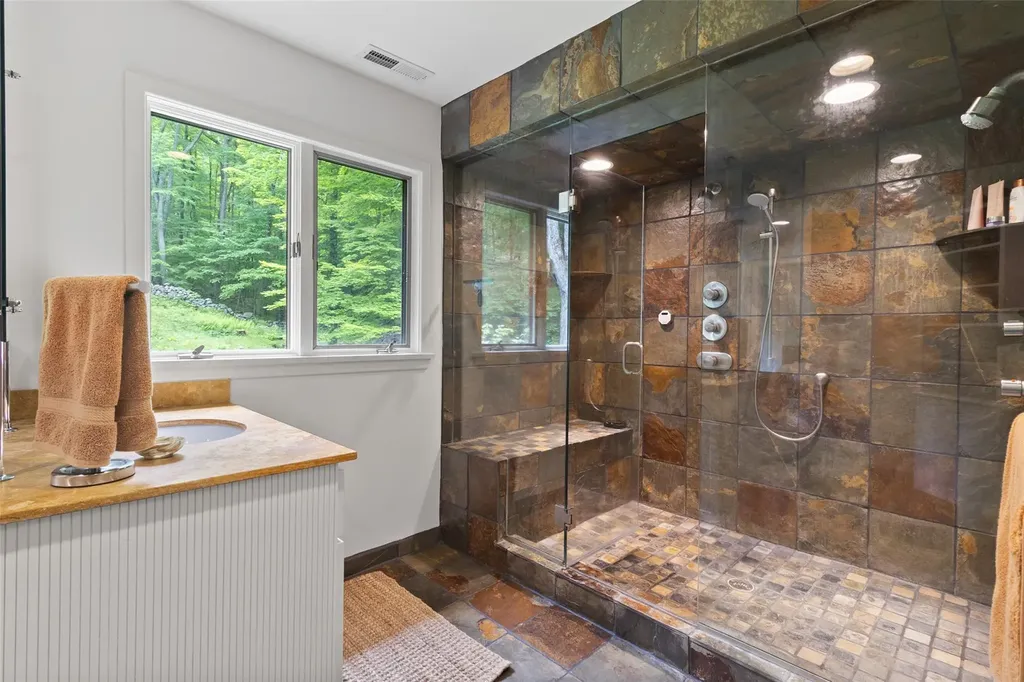 72 Chapel Road Waccabuc NY 10597