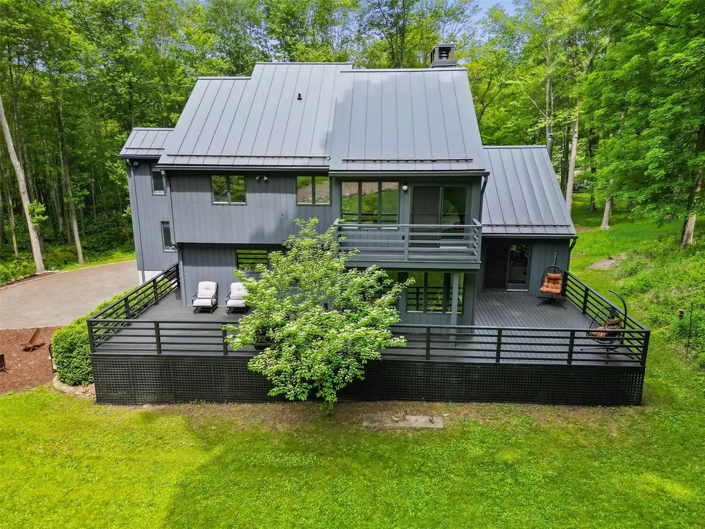 72 Chapel Road Waccabuc NY 10597