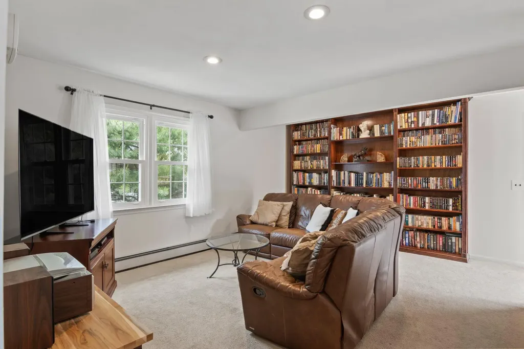 18 Chivalry Lane Nesconset NY 11767