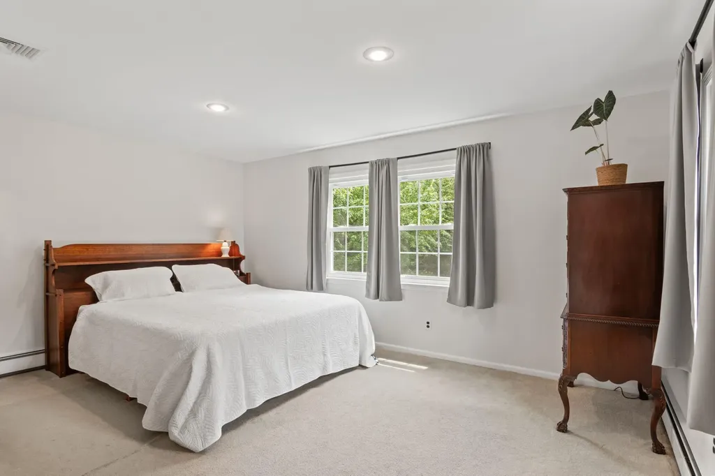 18 Chivalry Lane Nesconset NY 11767
