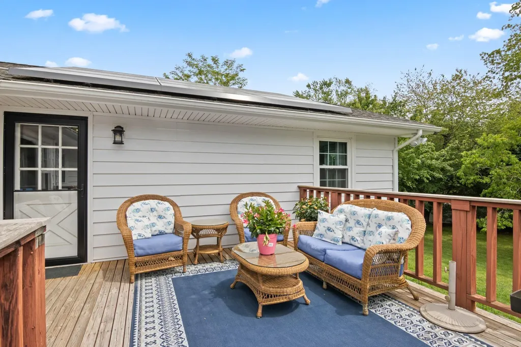 18 Chivalry Lane Nesconset NY 11767