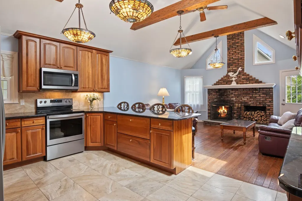 18 Chivalry Lane Nesconset NY 11767