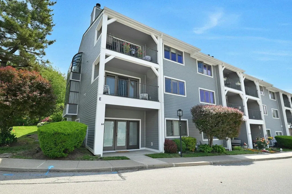 64 Hudson Point Lane Ossining NY 10562