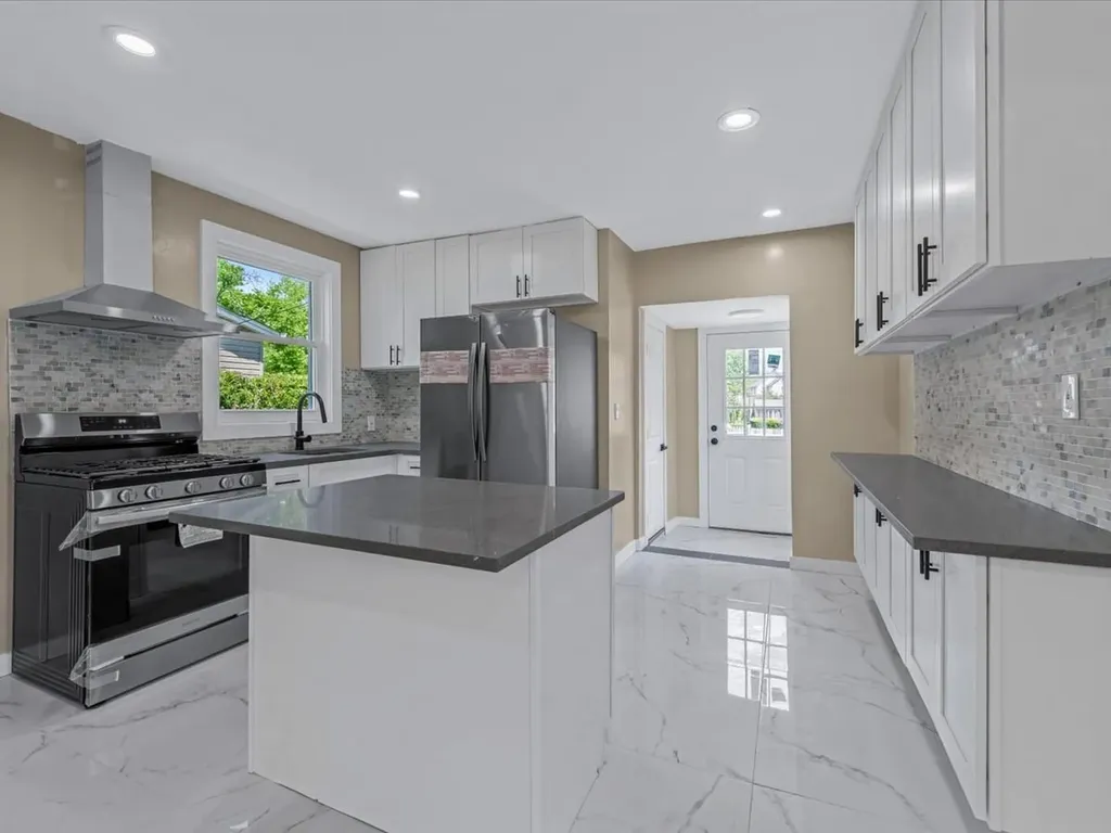 211 Belmont Avenue Westbury NY 11590