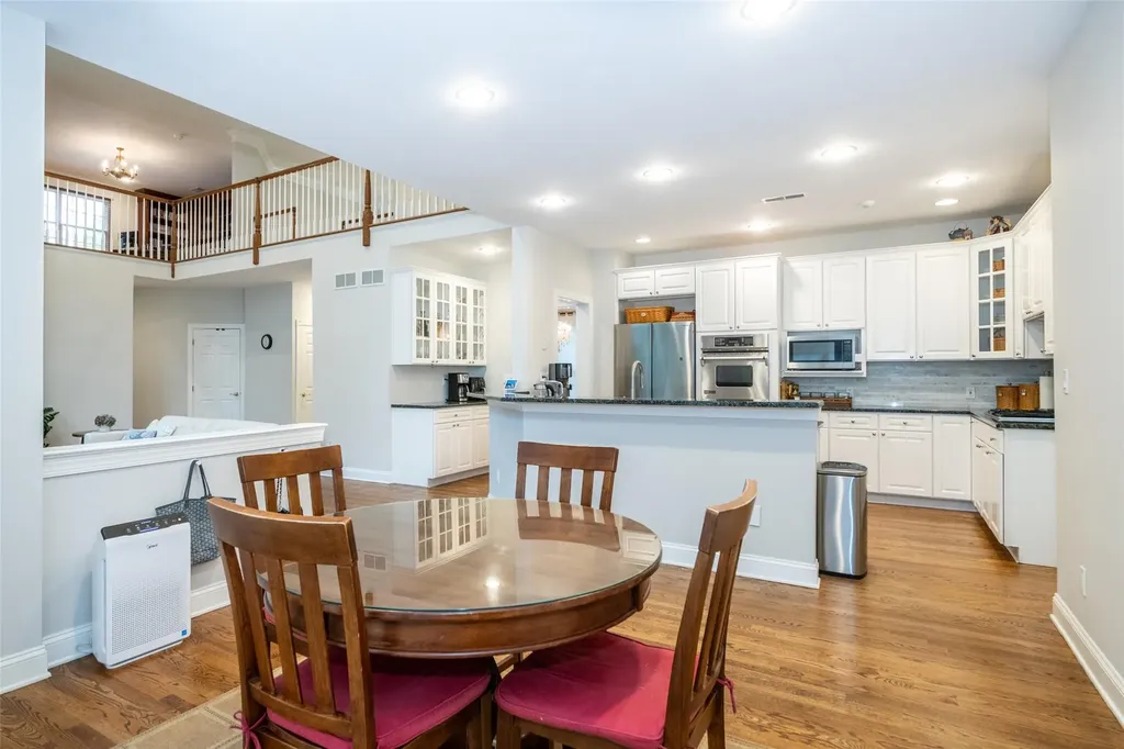 11 Pebble Beach Lane White Plains NY 10605