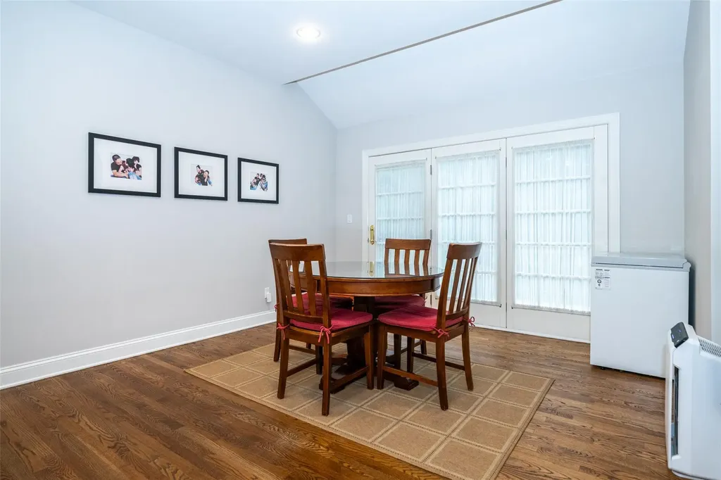 11 Pebble Beach Lane White Plains NY 10605