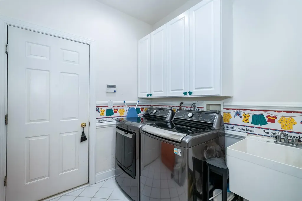 11 Pebble Beach Lane White Plains NY 10605