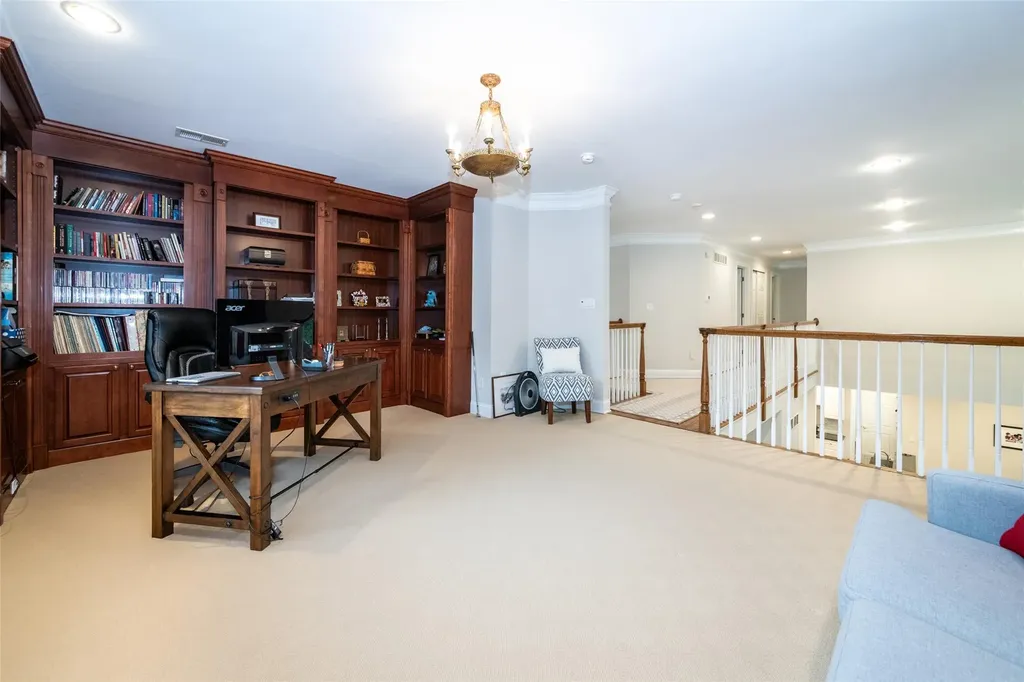 11 Pebble Beach Lane White Plains NY 10605