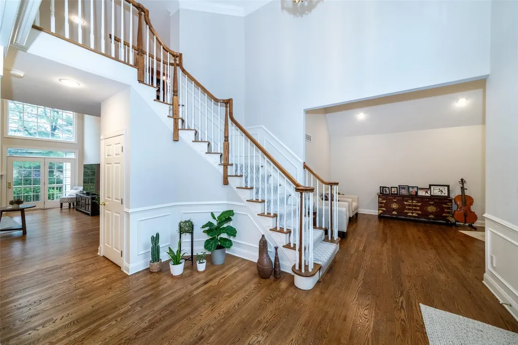 11 Pebble Beach Lane White Plains NY 10605