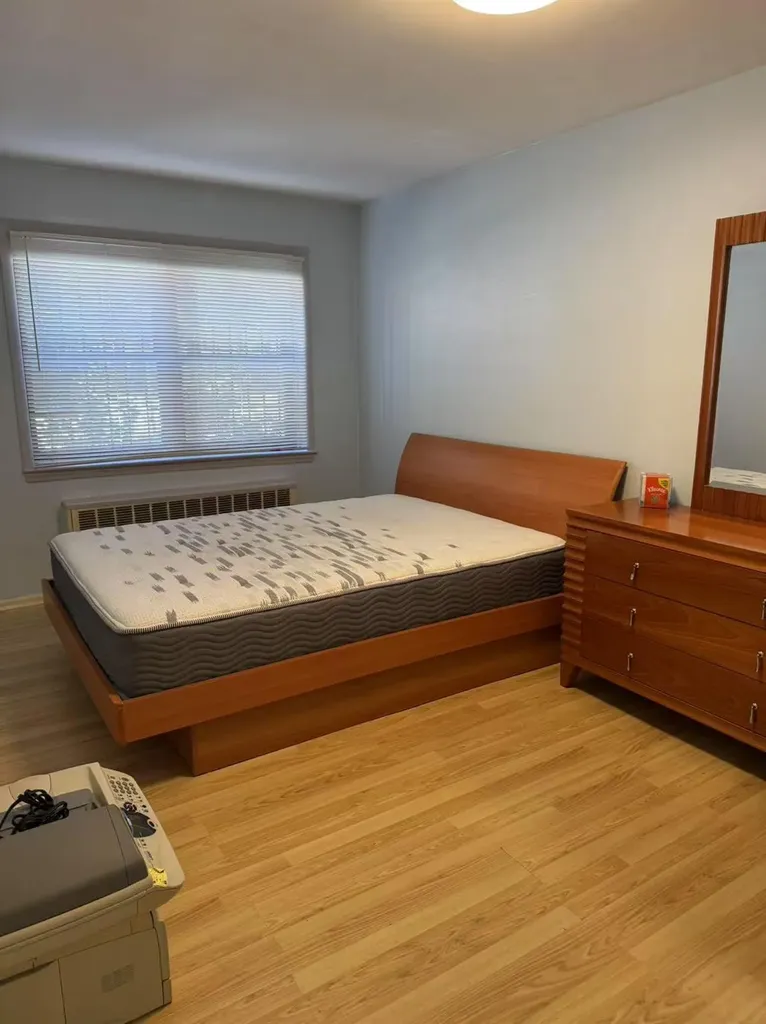 4126 149th Place Flushing NY 11355