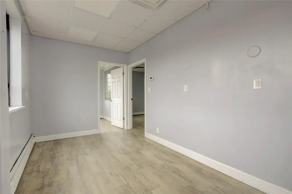 100 W Park Avenue Long Beach NY 11561
