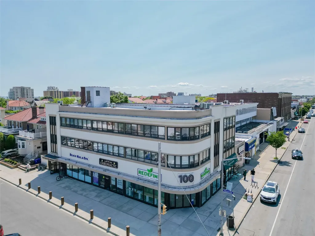 100 W Park Avenue Long Beach NY 11561