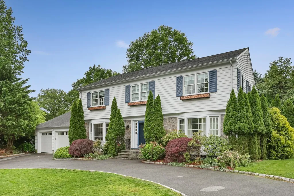 8 Eldredge Place Rye NY 10580