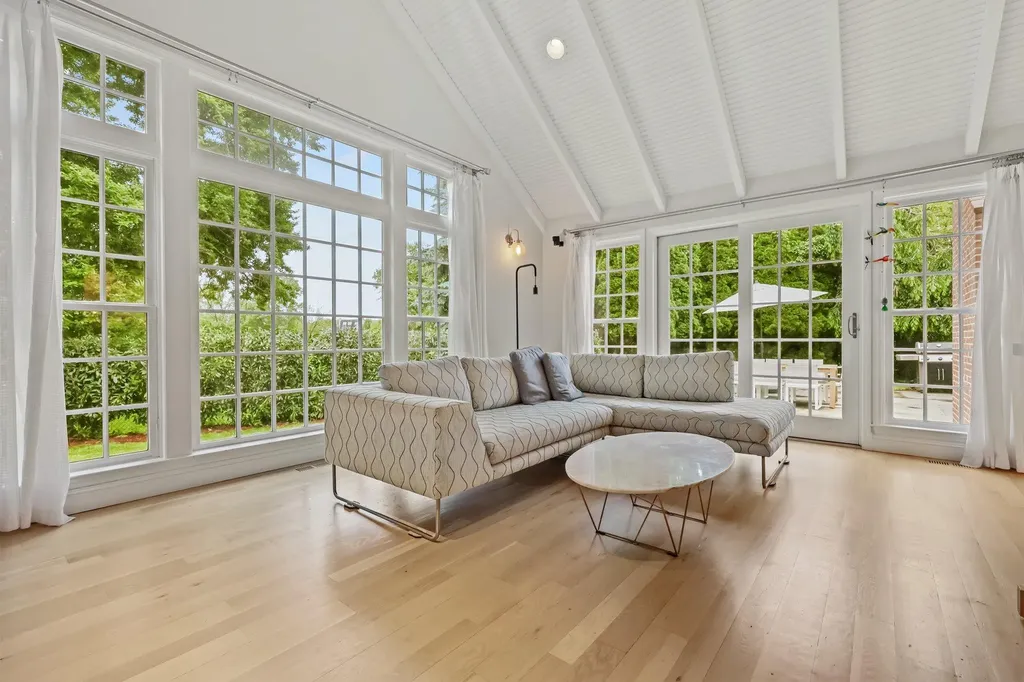 8 Eldredge Place Rye NY 10580
