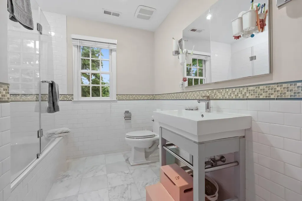 8 Eldredge Place Rye NY 10580