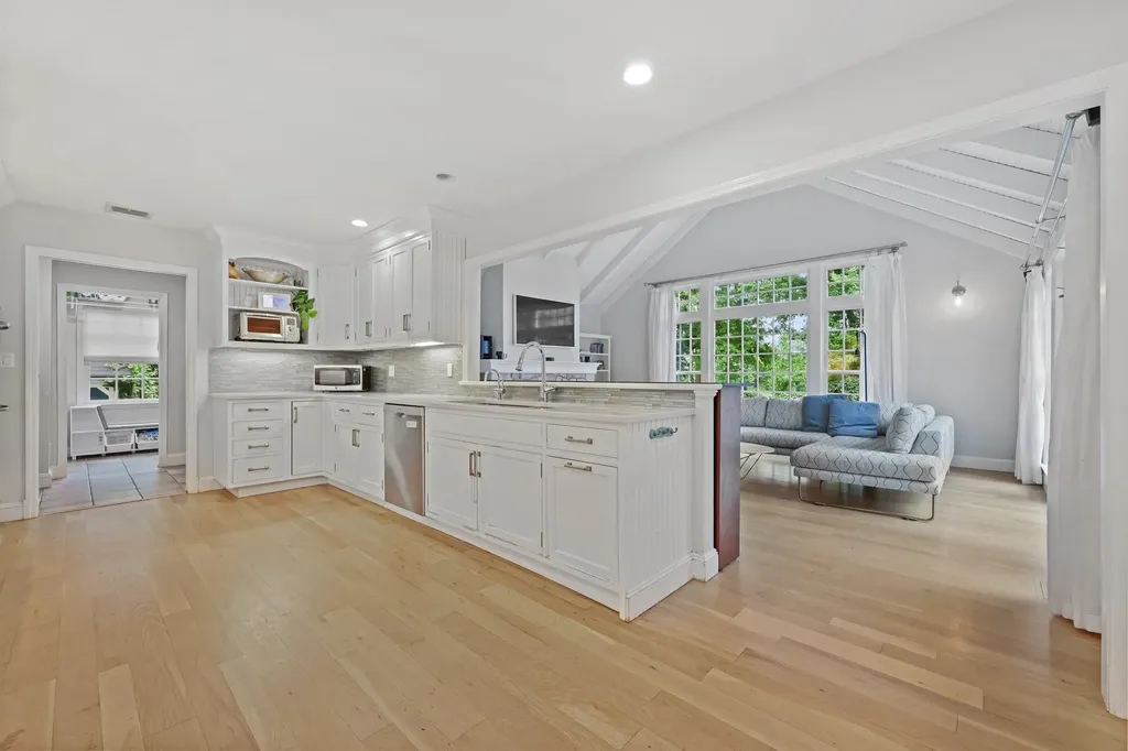 8 Eldredge Place Rye NY 10580