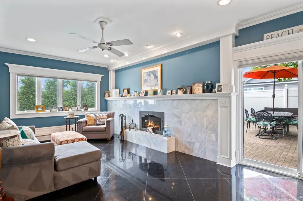 6 West Shore Road Bay Shore NY 11706
