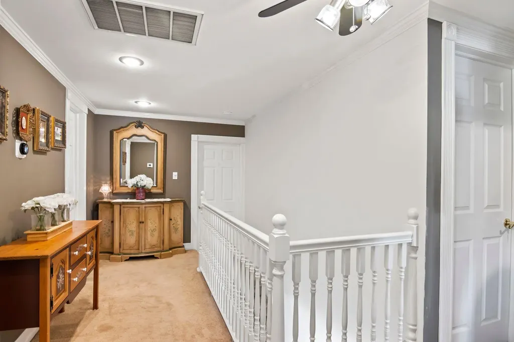 6 West Shore Road Bay Shore NY 11706