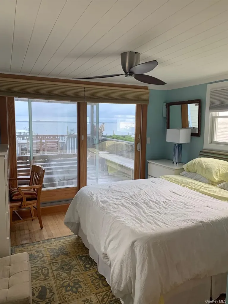 317 Bay Walk Ocean Beach NY 11770