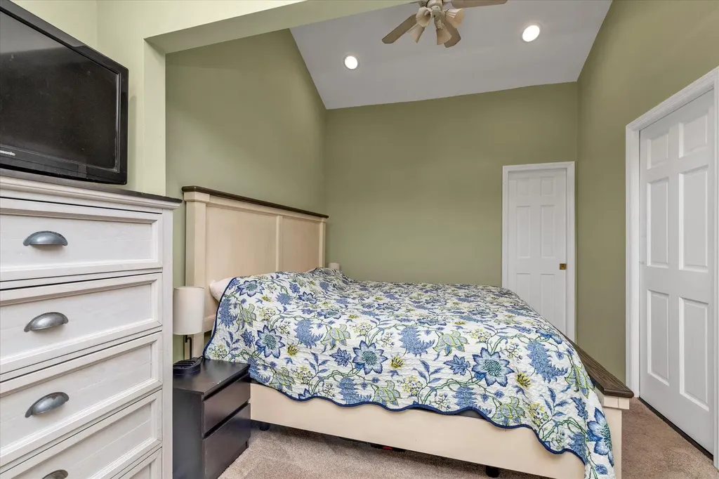10 Park Drive Old Bethpage NY 11804