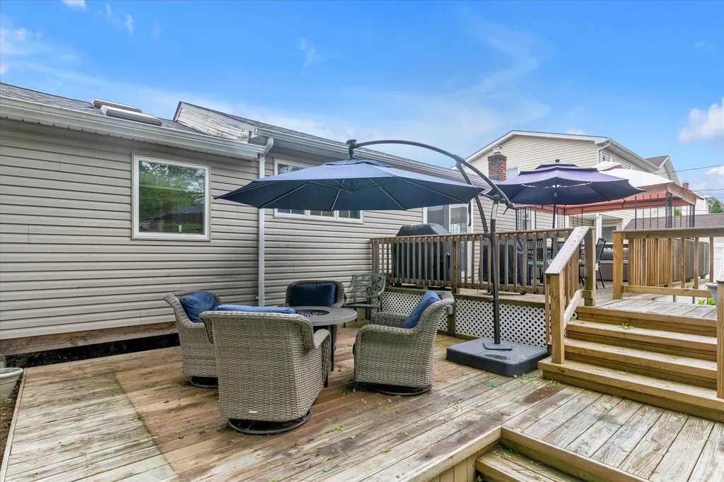10 Park Drive Old Bethpage NY 11804