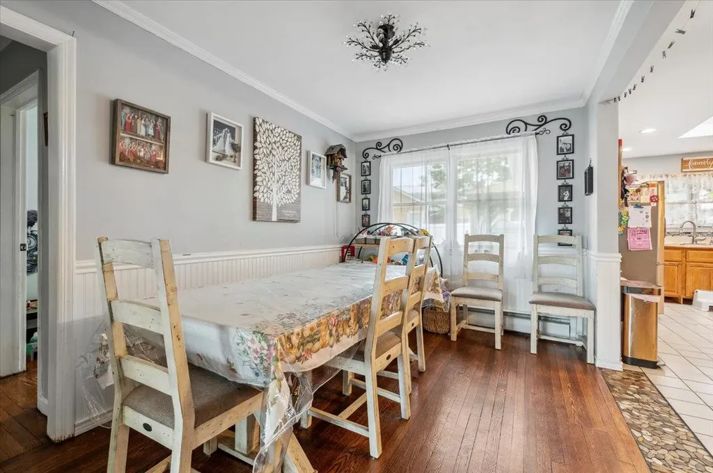 3363 Emeric Avenue Wantagh NY 11793