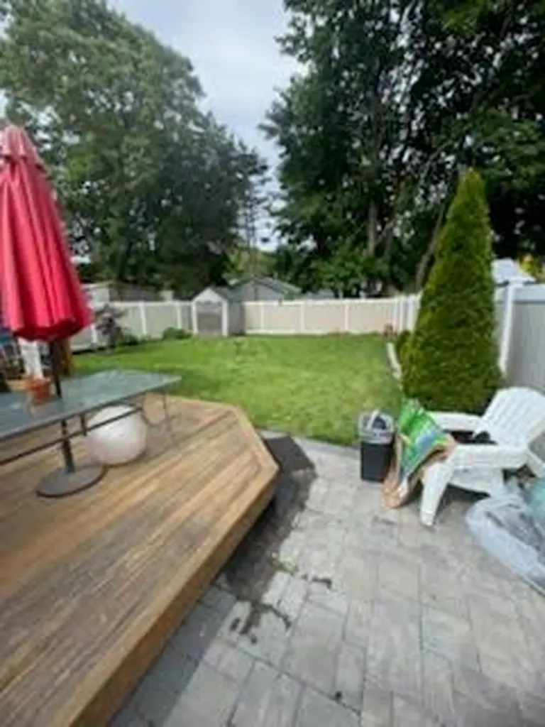 84 Oxhead Road Centereach NY 11720