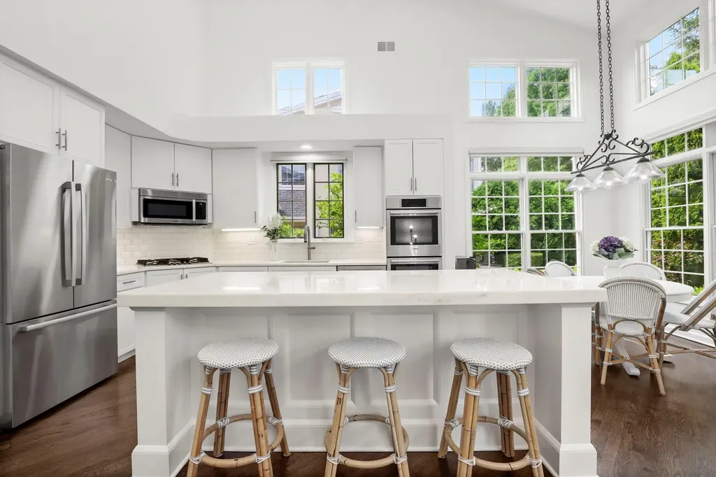 7 Doral Greens Drive E Rye Brook NY 10573