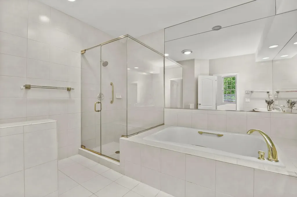 7 Doral Greens Drive E Rye Brook NY 10573