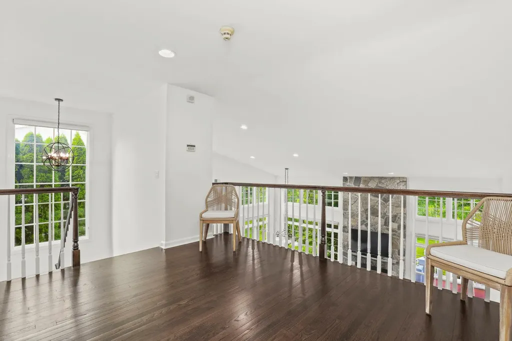 7 Doral Greens Drive E Rye Brook NY 10573
