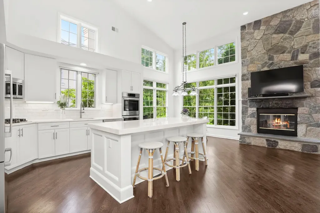 7 Doral Greens Drive E Rye Brook NY 10573