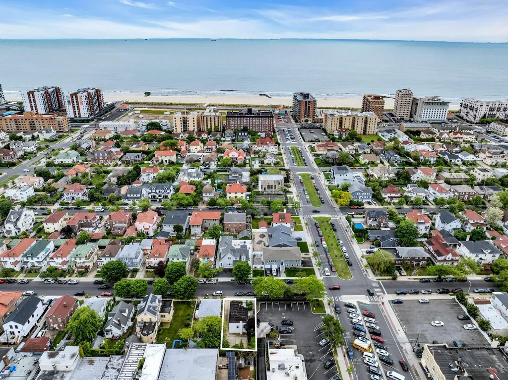 5 E Walnut Street Long Beach NY 11561