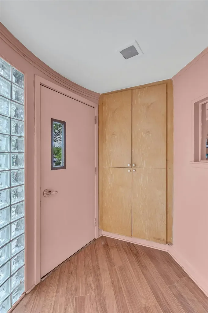 5 E Walnut Street Long Beach NY 11561