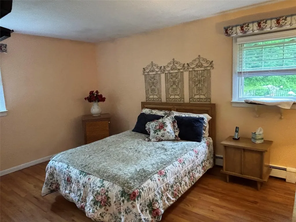 6 Windmill Road Poughkeepsie NY 12601