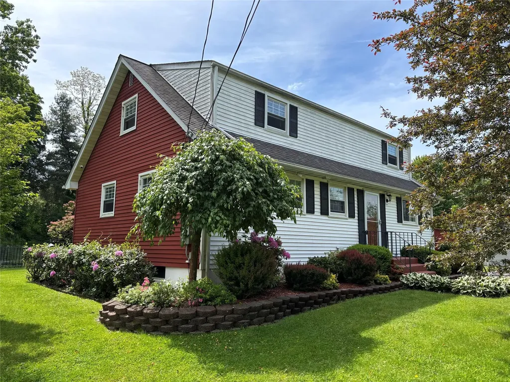 6 Windmill Road Poughkeepsie NY 12601