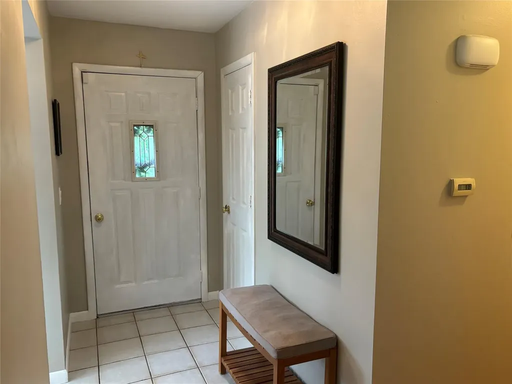 6 Windmill Road Poughkeepsie NY 12601