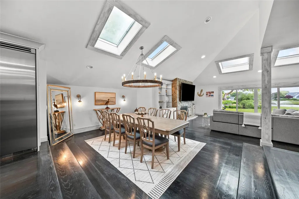 33 Harbour Drive Blue Point NY 11715