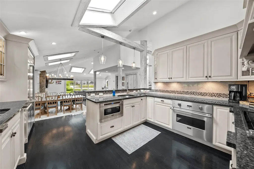 33 Harbour Drive Blue Point NY 11715