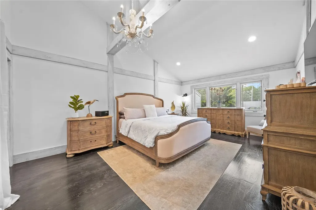 33 Harbour Drive Blue Point NY 11715