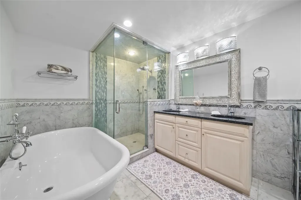 33 Harbour Drive Blue Point NY 11715