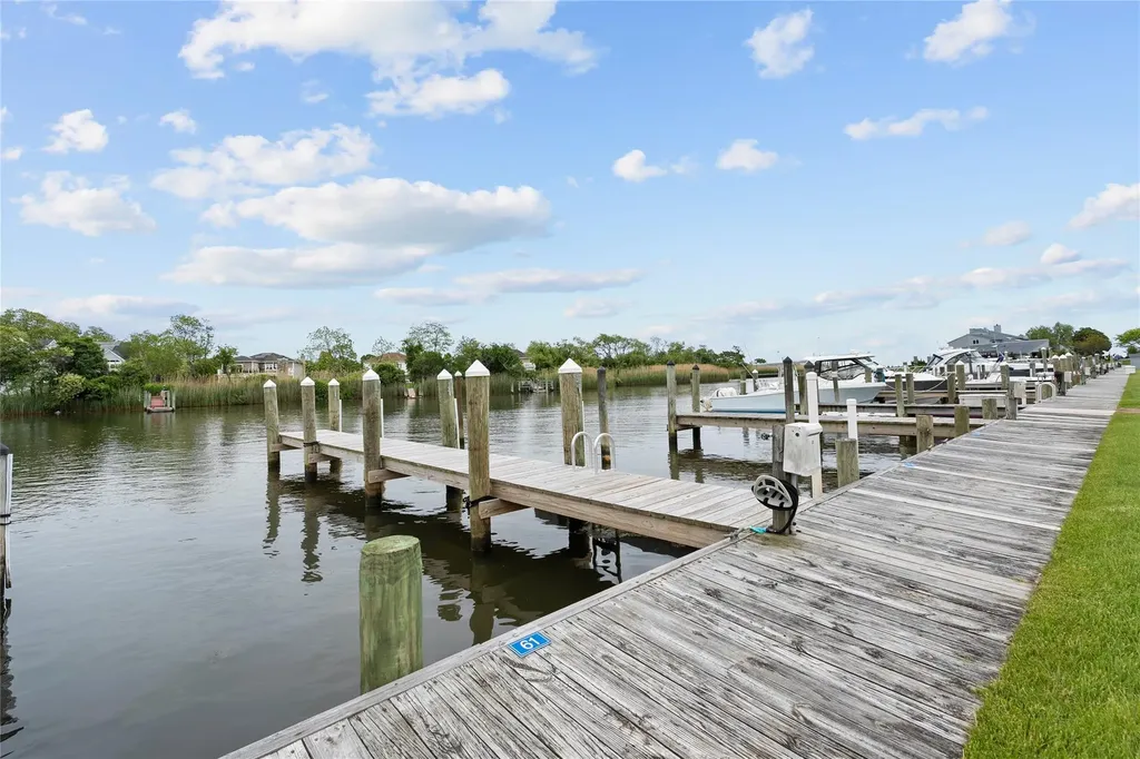 33 Harbour Drive Blue Point NY 11715