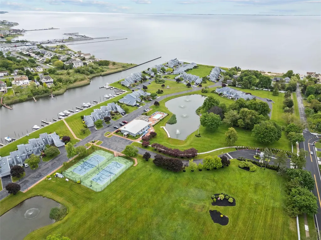 33 Harbour Drive Blue Point NY 11715