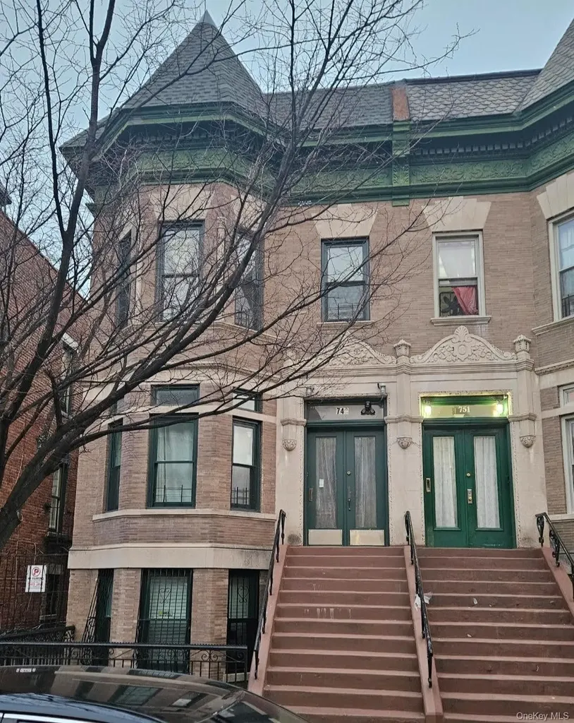 Bronx NY 10455