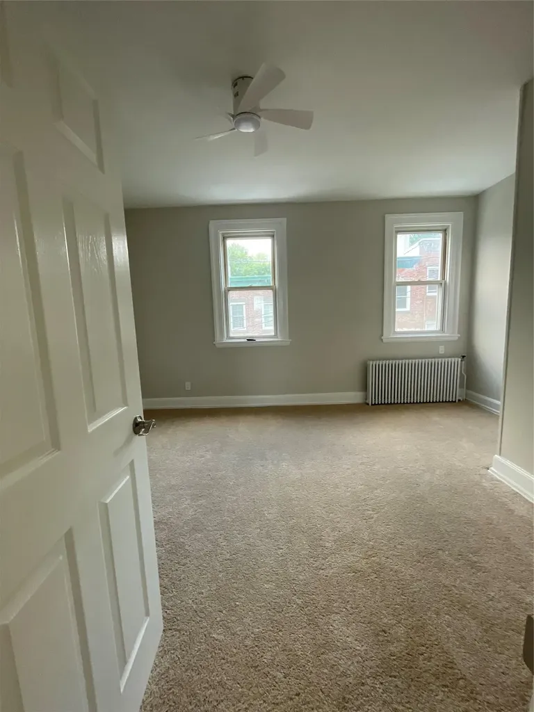 32 Moquette Row S Yonkers NY 10703
