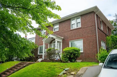 42-32 204th Street Bayside NY 11361