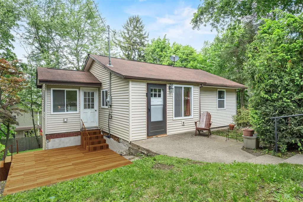 22 Claremont Trail Monroe NY 10950