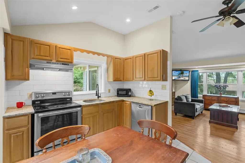 22 Claremont Trail Monroe NY 10950